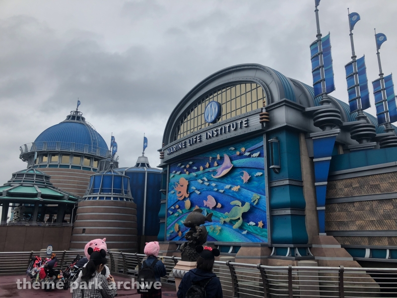 Nemo and Friends SeaRider at Tokyo DisneySea