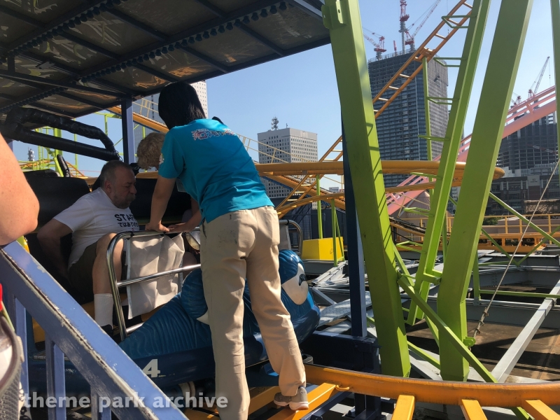 Spinning Coaster at Yokohama Cosmo World