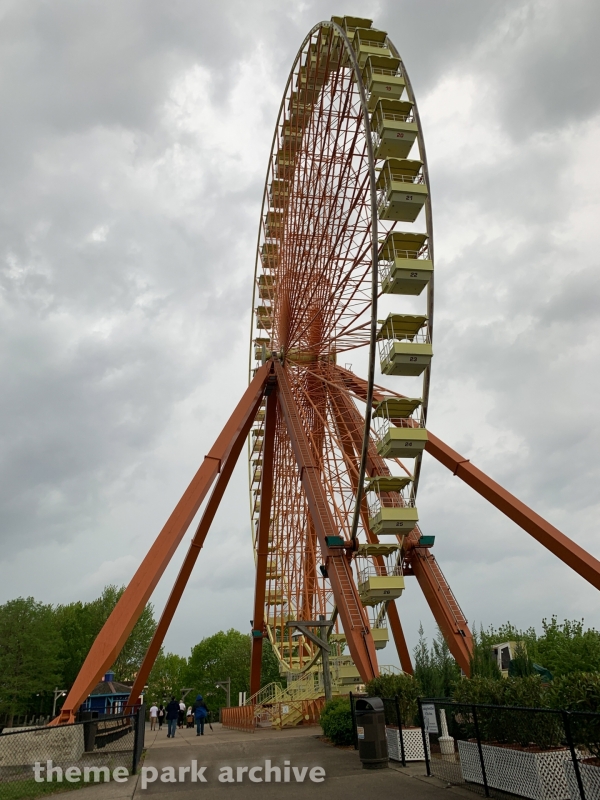 Giant Wheel at Kentucky Kingdom