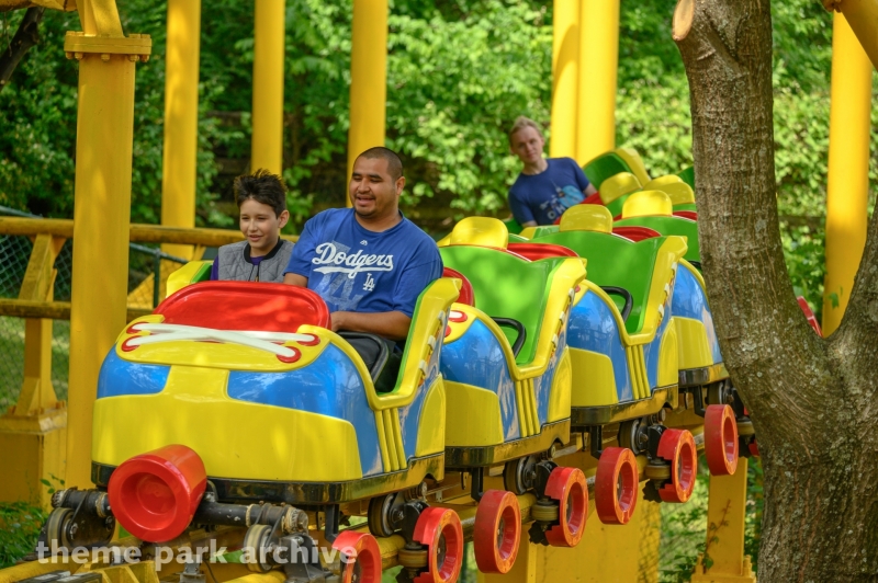 Roller Skater at Kentucky Kingdom