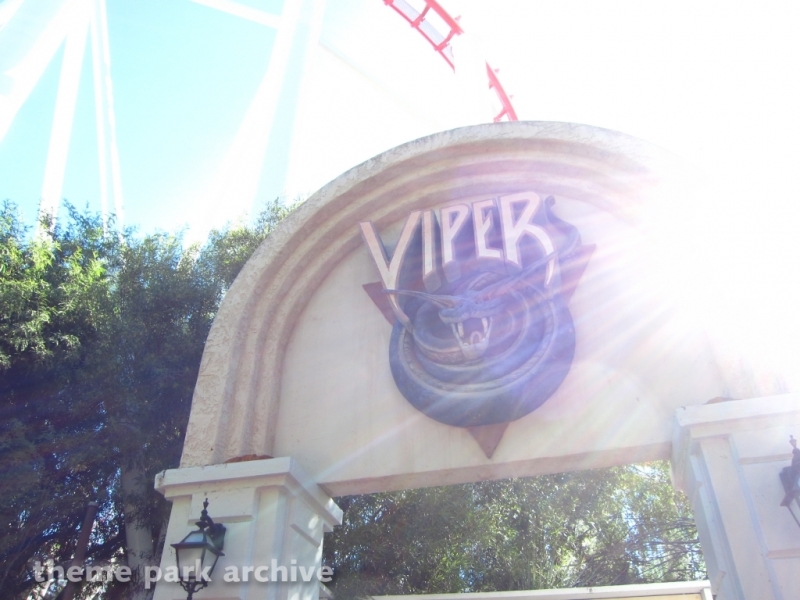 Viper at Six Flags Magic Mountain
