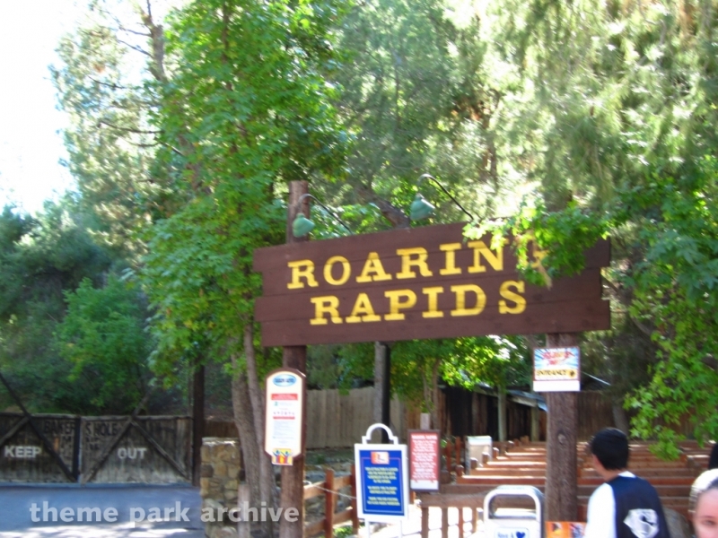 Roaring Rapids at Six Flags Magic Mountain