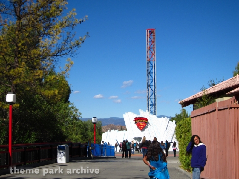Superman: Escape from Krypton at Six Flags Magic Mountain