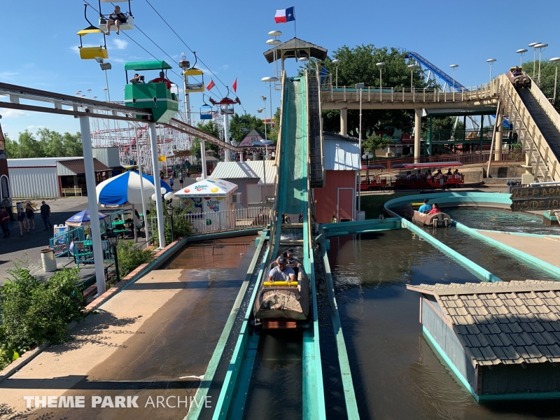 Big Splash at Wonderland Amusement Park