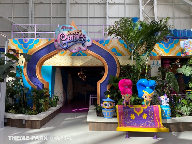 Shimmer & Shine Jumping Genies at Nickelodeon Universe at American Dream