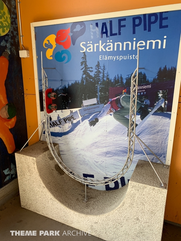 Half Pipe at Sarkanniemi