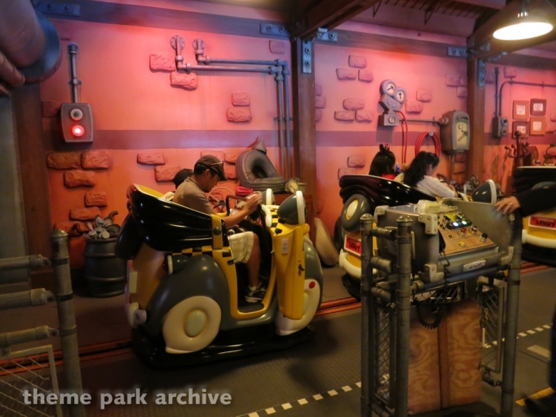 Roger Rabbit's Car Toon Spin at Disneyland