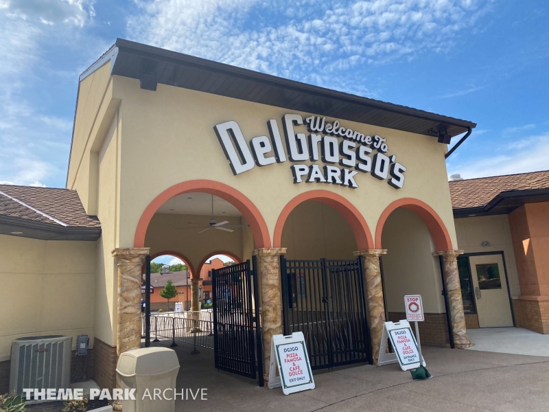 Entrance at DelGrosso's Amusement Park