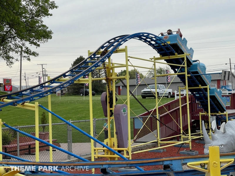 Lil Dipper Roller Coaster at Sluggers & Putters Amusement Park