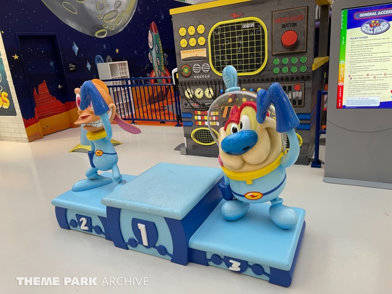 Ren & Stimpy's Space Madness at Nickelodeon Universe at American Dream