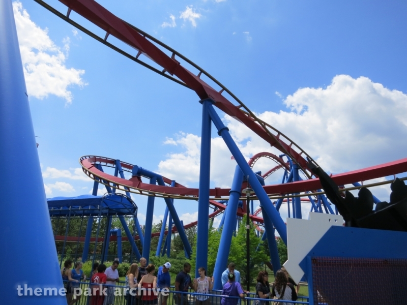 Superman Ultimate Flight at Six Flags Great America