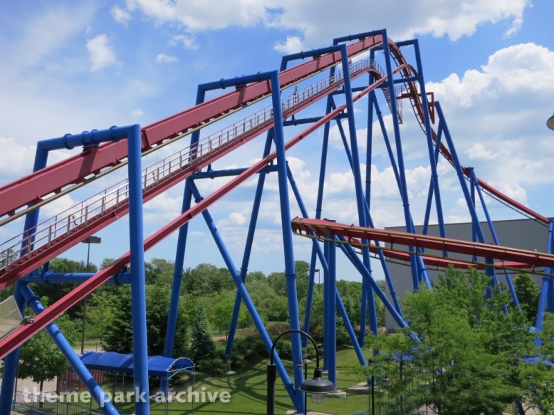Superman Ultimate Flight at Six Flags Great America