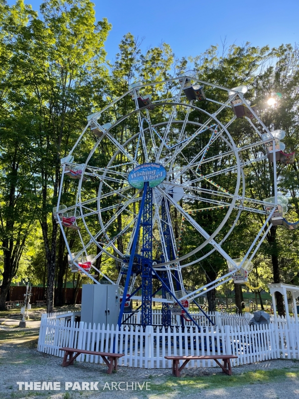Ferris Wheel at Land of Make Believe