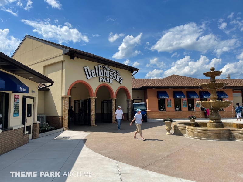 Entrance at DelGrosso's Amusement Park