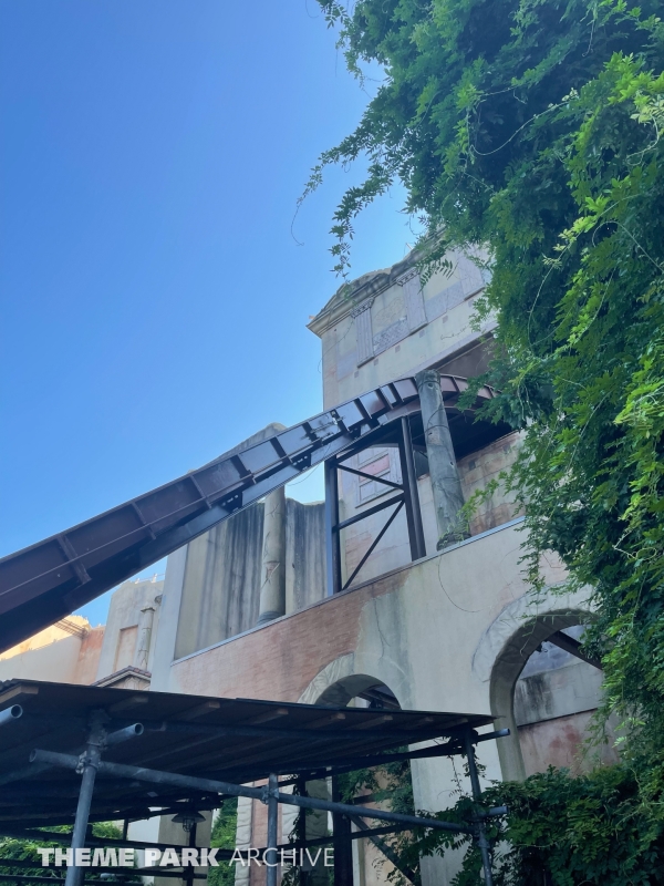 Escape From Pompeii at Busch Gardens Williamsburg