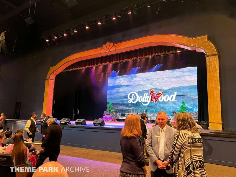 DP's Celebrity Theatre at Dollywood