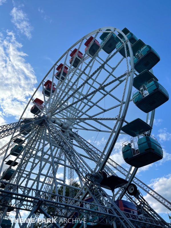 Giant Sky Wheel at Canobie Lake Park