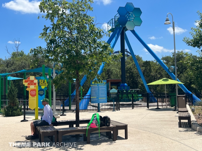 Sea Swinger at SeaWorld San Antonio