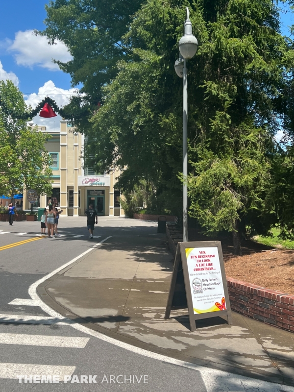 Jukebox Junction at Dollywood