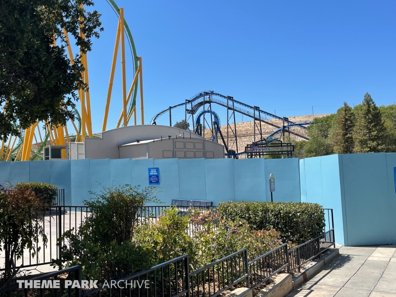 Wonder Woman: Flight of Courage at Six Flags Magic Mountain