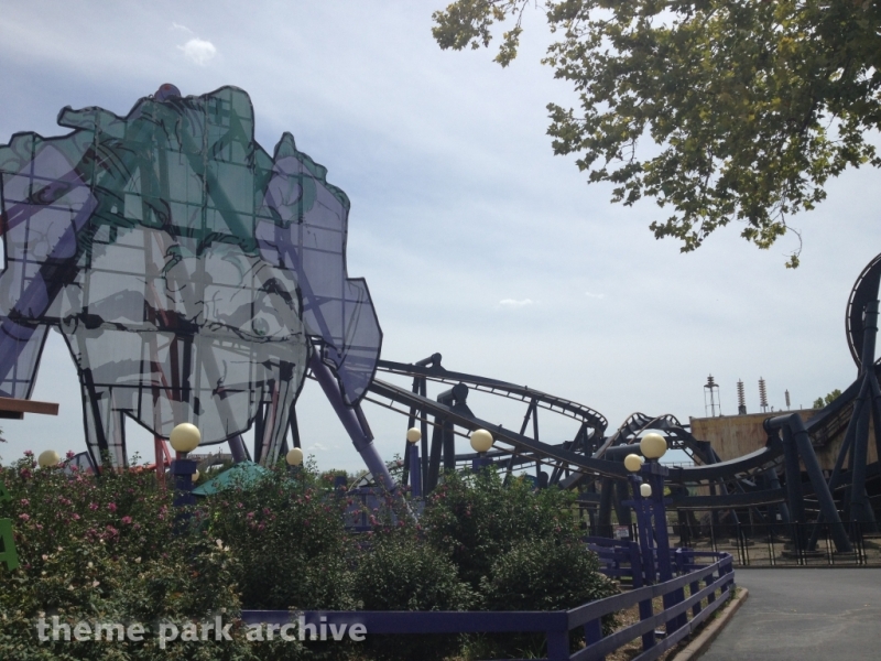 Batman The Ride at Six Flags St. Louis