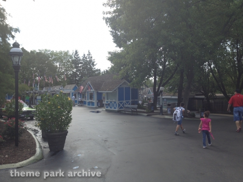 Main Entrance at Worlds of Fun