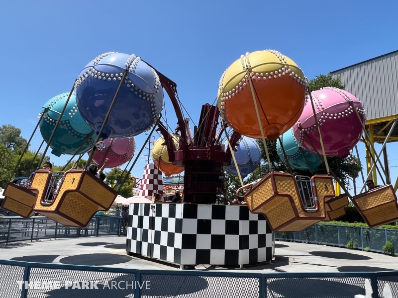 Balloon Race at Adventure City