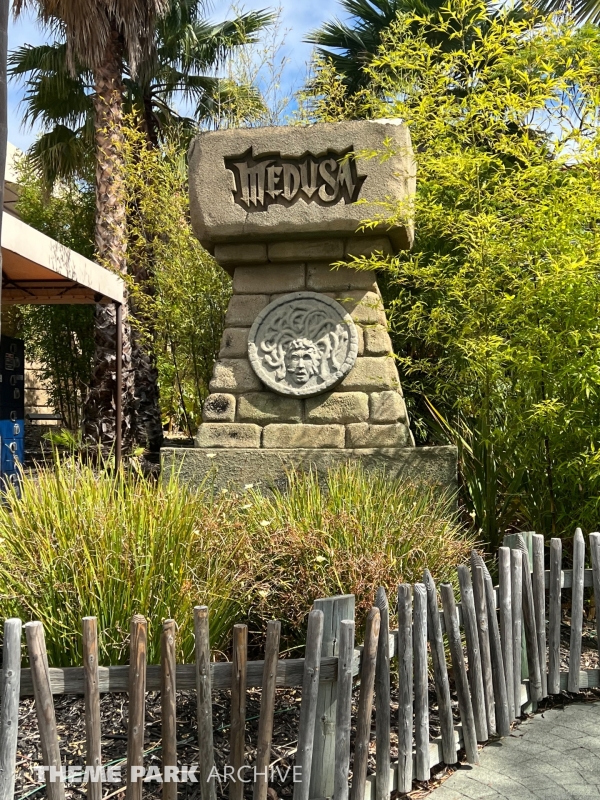 Medusa at Six Flags Discovery Kingdom