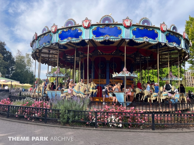 Le Grand Carrousel at Walibi Belgium