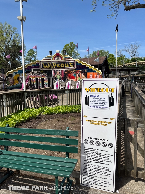Wipeout at Waldameer Park