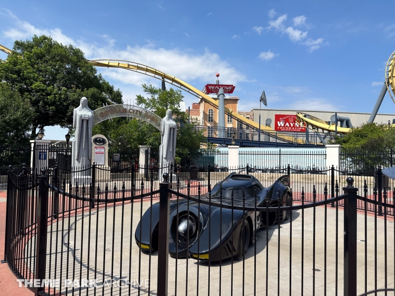 Batman The Ride at Six Flags Over Texas