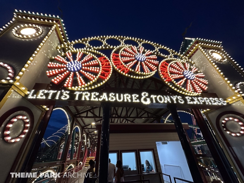 Tony's Express & Leti's Treasure at Luna Park at Coney Island