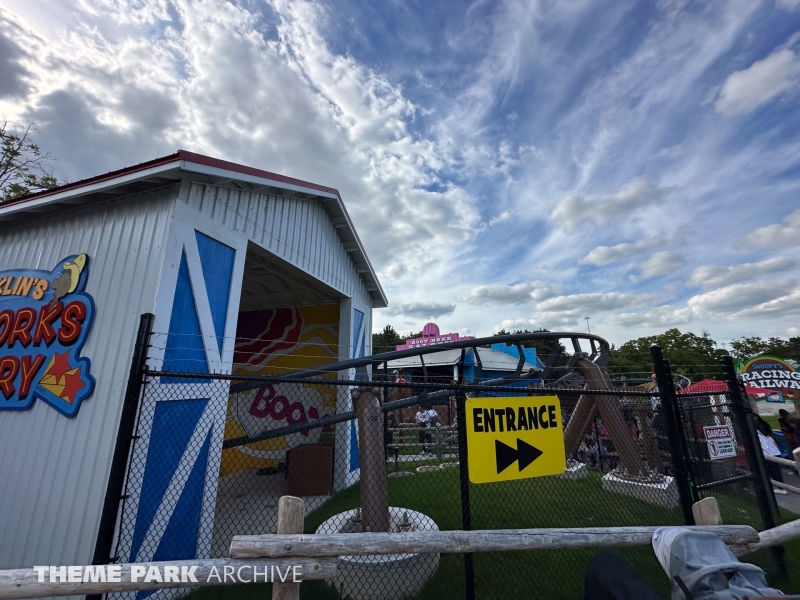 Snoopy's Racing Railway at Canada's Wonderland