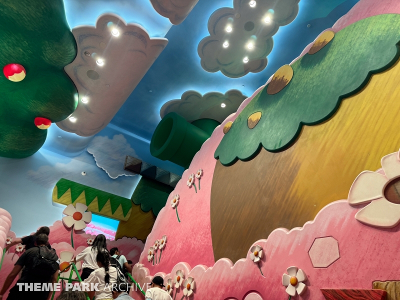 Mario Kart: Bowser's Challenge at Universal Studios Hollywood