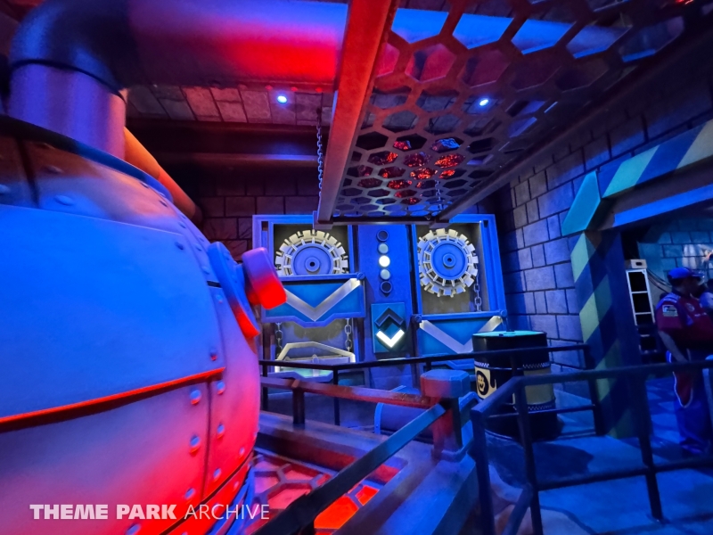 Mario Kart: Bowser's Challenge at Universal Studios Hollywood