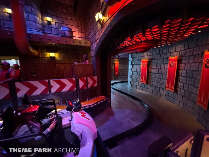 Mario Kart: Bowser's Challenge at Universal Studios Hollywood