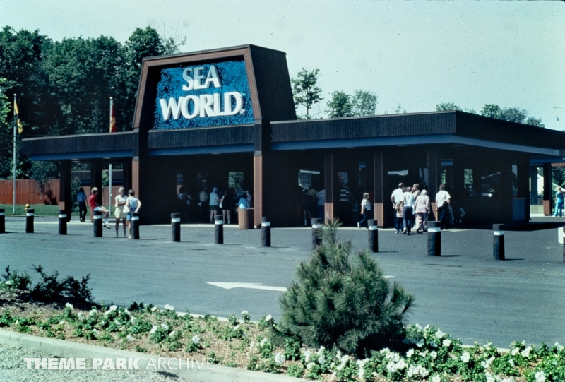 Entrance at SeaWorld Ohio