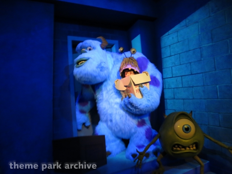 Monsters Inc. Mike & Sulley to the Rescue at Disney California Adventure