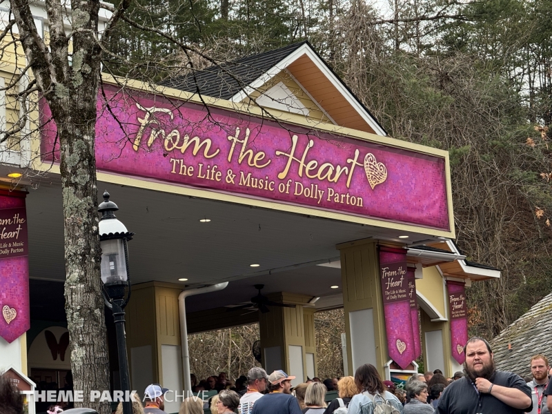 DP's Celebrity Theatre at Dollywood