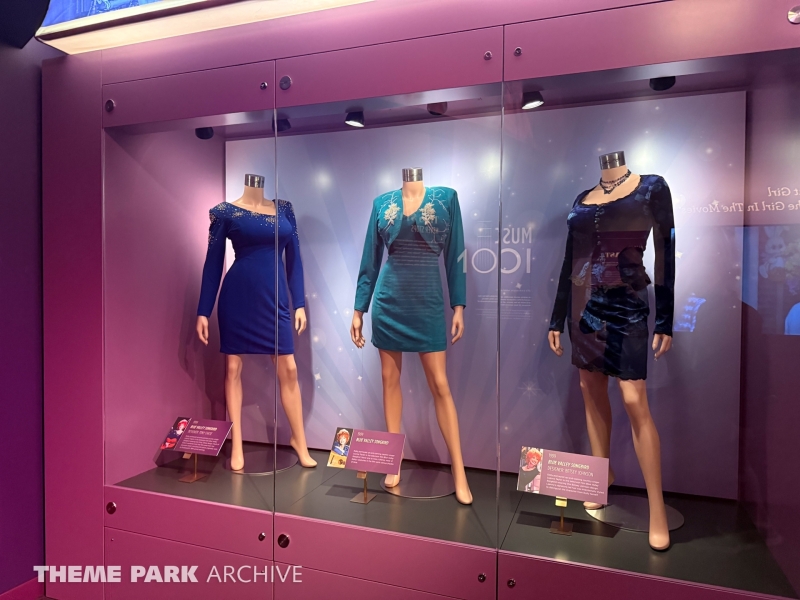 Dolly Parton Experience at Dollywood