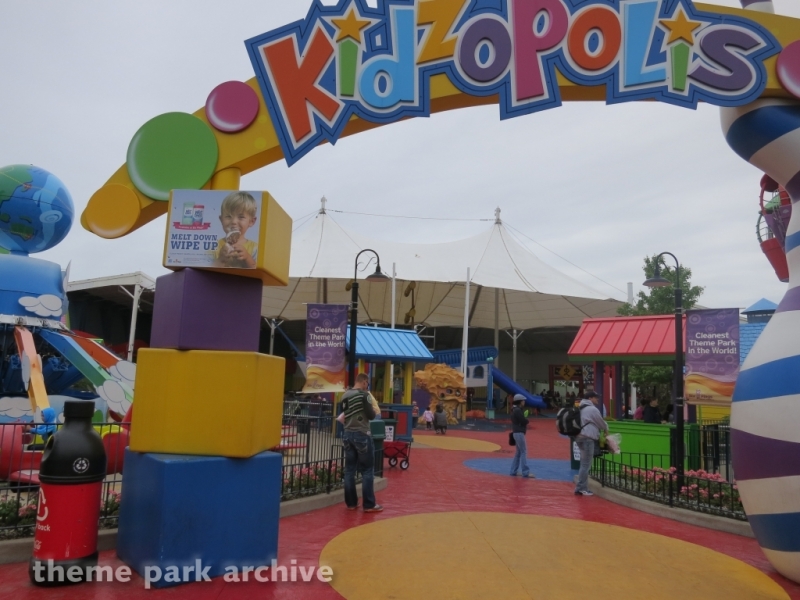 KIDZOPOLIS at Six Flags Great America