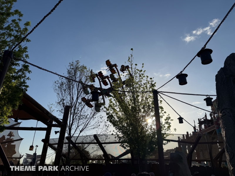 Hiccup's Wing Gliders at Universal Epic Universe