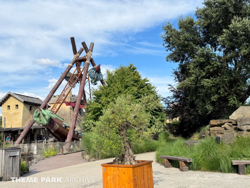 Scorpios at Toverland