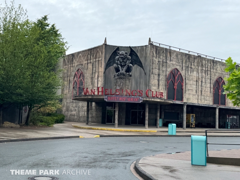 Val Helsings Factory at Movie Park Germany