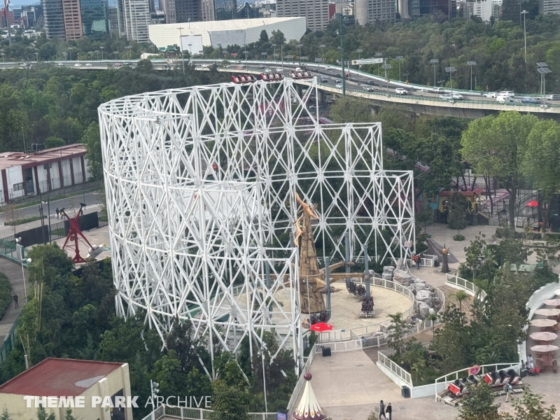 Montaña Jurásico at Aztlán Parque Urbano