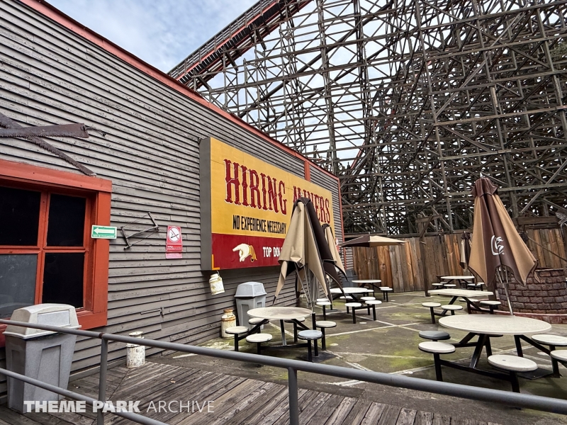 Medusa Steel Coaster at Six Flags Mexico