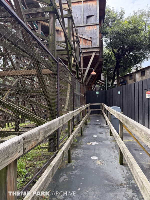 Medusa Steel Coaster at Six Flags Mexico