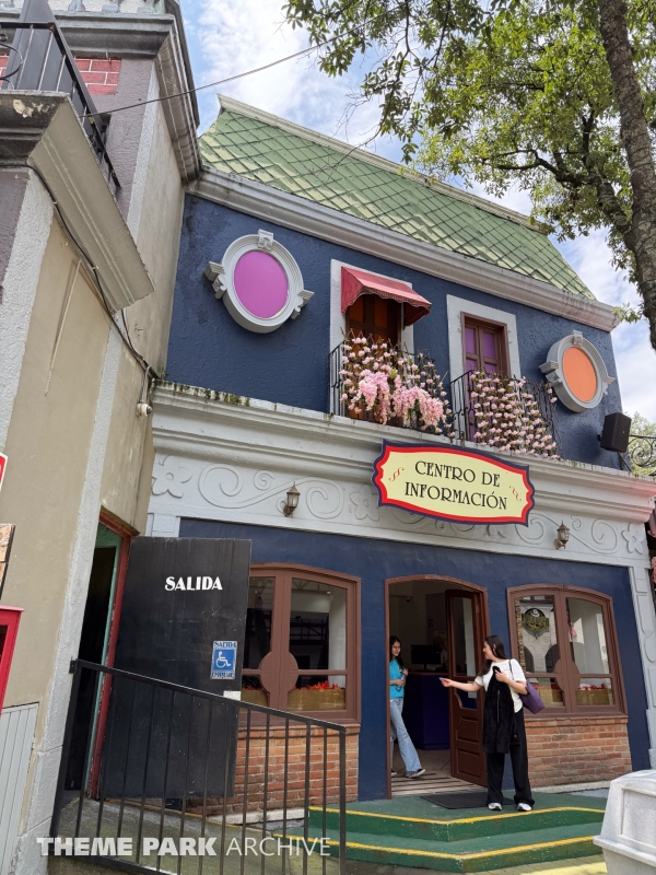 Misc at Six Flags Mexico