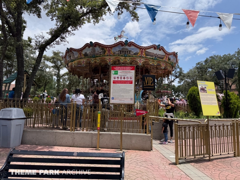 Le Grand Carrousell at Six Flags Mexico