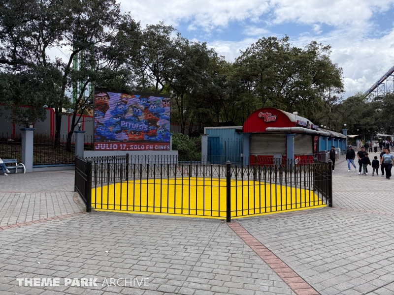Batman The Ride at Six Flags Mexico